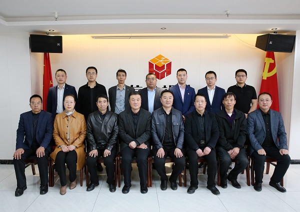校企合作謀新篇?共建共享同發(fā)展